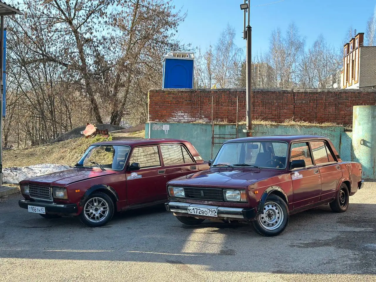 Продажа двух автомобилей ВАЗ 2107 и ВАЗ 2105 - Легковые автомобили (Авто) в Магнитогорск