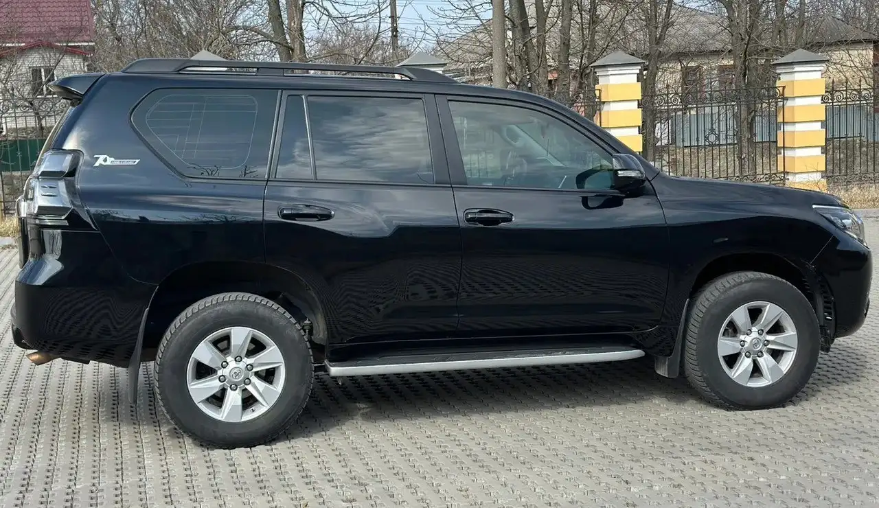 Toyota Land Cruiser Prado 2022 - Внедорожники (Авто) в Магнитогорск