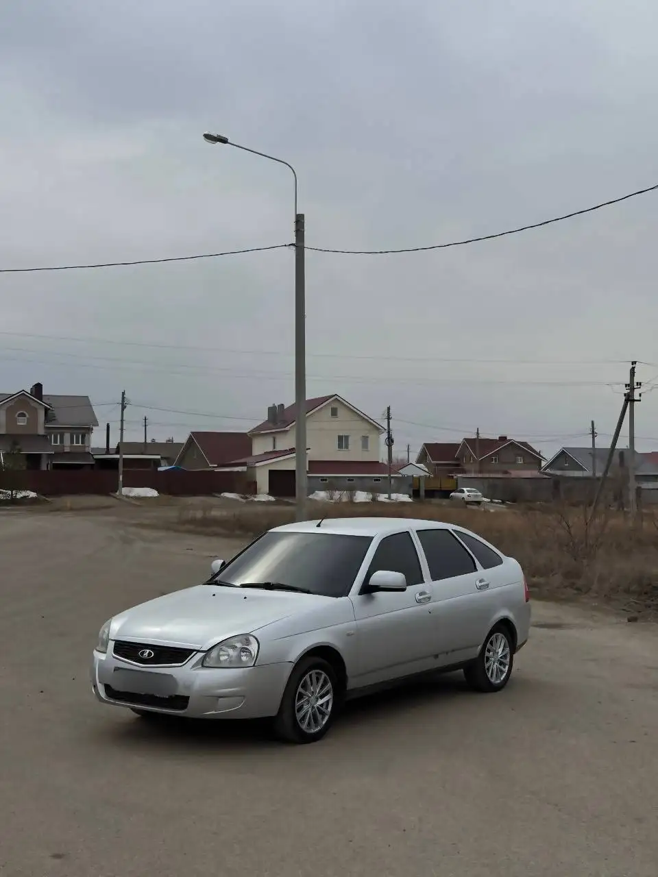 Продажа Lada Priora в цвете Снежная королева - Авто в Магнитогорск