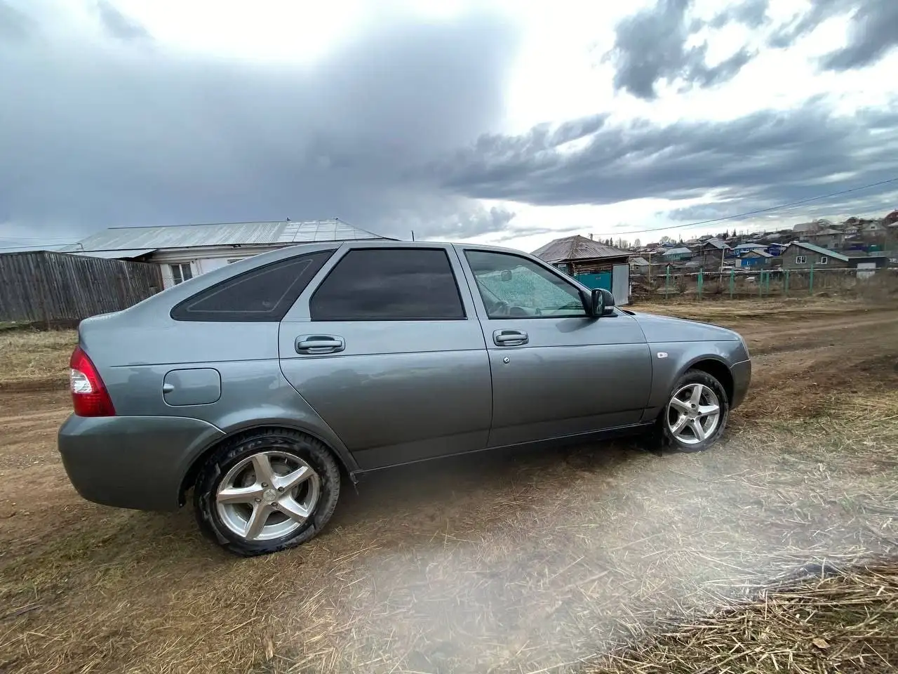 Продажа автомобиля Lada Priora 2010 года - Легковые автомобили (Авто) в Магнитогорск