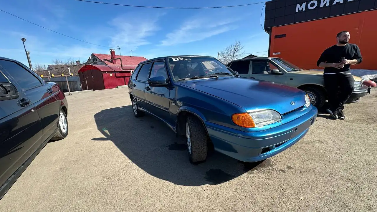 Продажа двух автомобилей Lada Priora и Lada 2114 - Авто в Магнитогорск