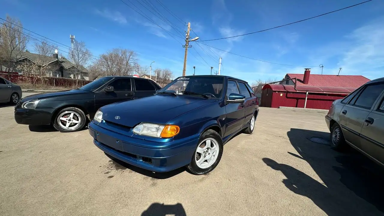 Продажа двух автомобилей Lada Priora и Lada 2114 - Авто в Магнитогорск