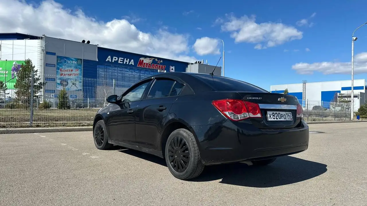 Продам Шевроле Круз 2013 года - Легковые автомобили (Авто) в Магнитогорск