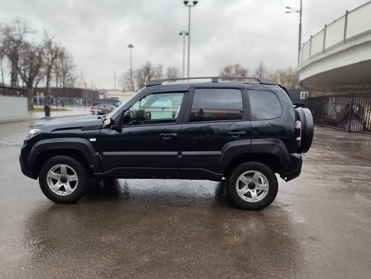 ВАЗ Lada Niva 1 поколение Travel 2023 - Внедорожники (Авто) в Москва