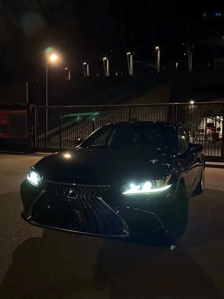 Lexus ES 2019 XZ10 - Легковые автомобили (Авто) в Магнитогорск