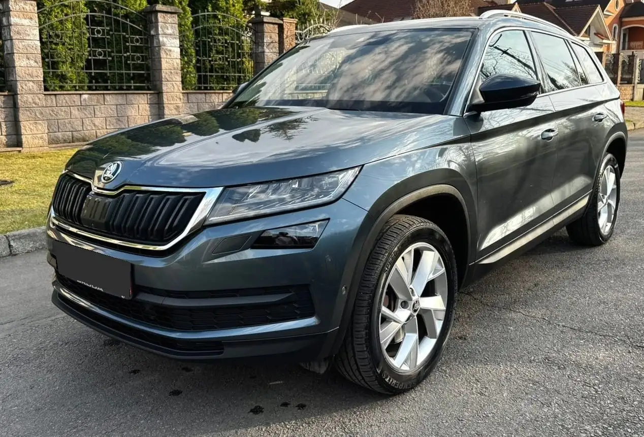 Skoda Kodiaq 2018 года с дизельным двигателем 2.0 л и полным приводом - Кроссоверы/Внедорожники (Авто) в Магнитогорск
