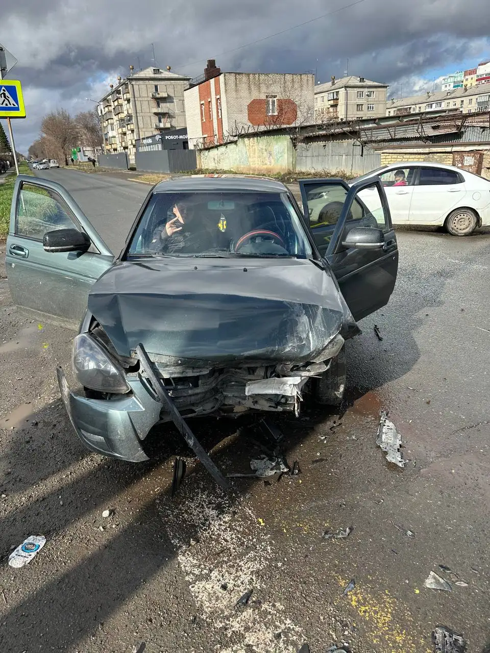 Продам Lada Priora 2010 года с доп. опциями - Легковые автомобили (Авто) в Магнитогорск