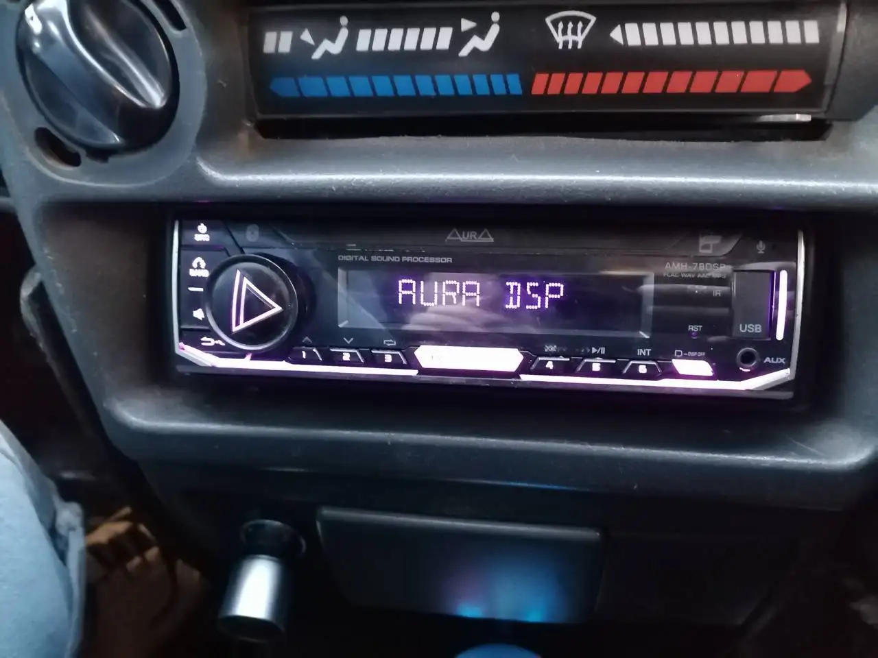 Продам работает - Авто в Магнитогорск