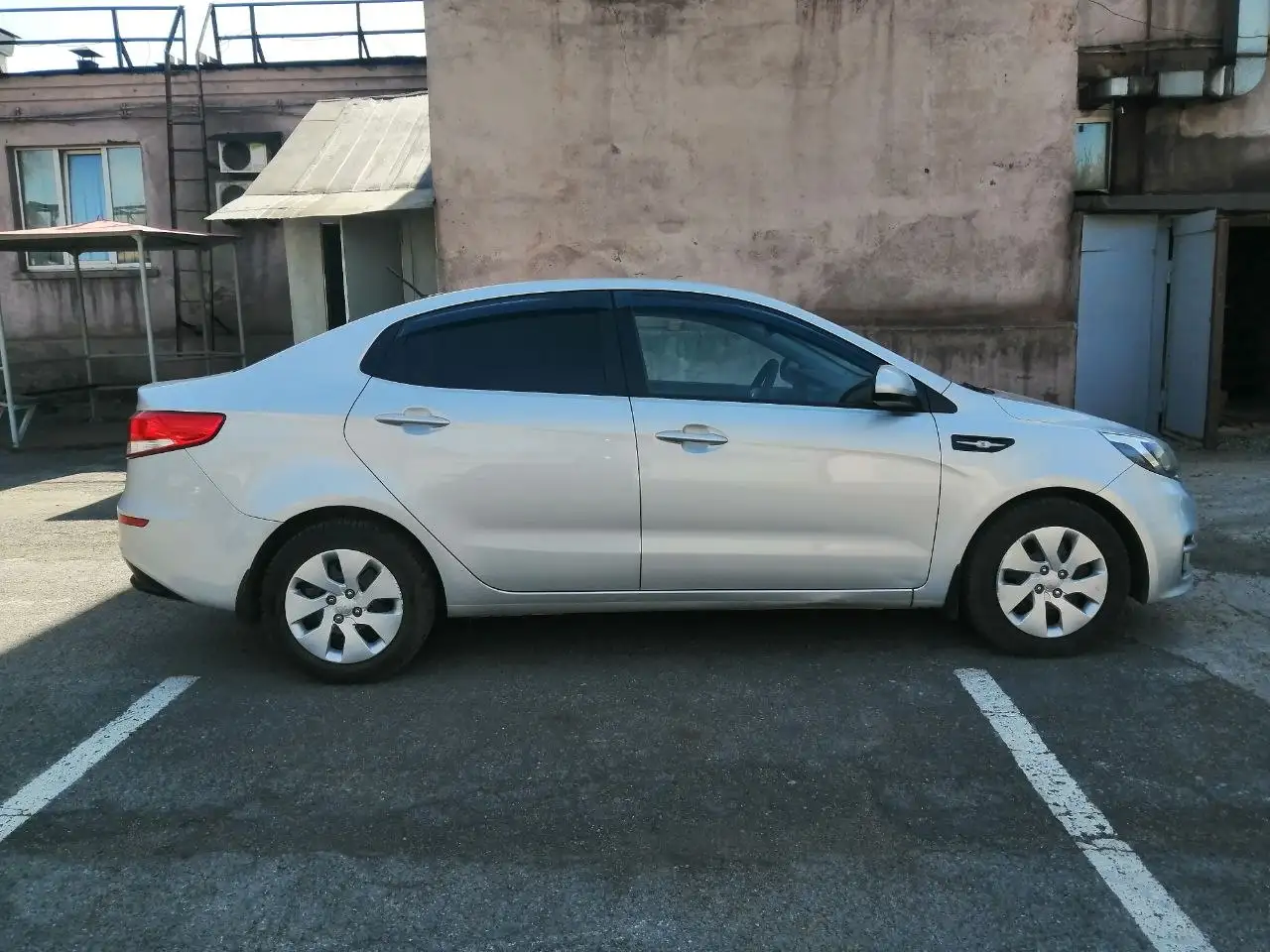 Киа Рио 3 рестайлинг 2017 - Легковые автомобили (Авто) в Магнитогорск