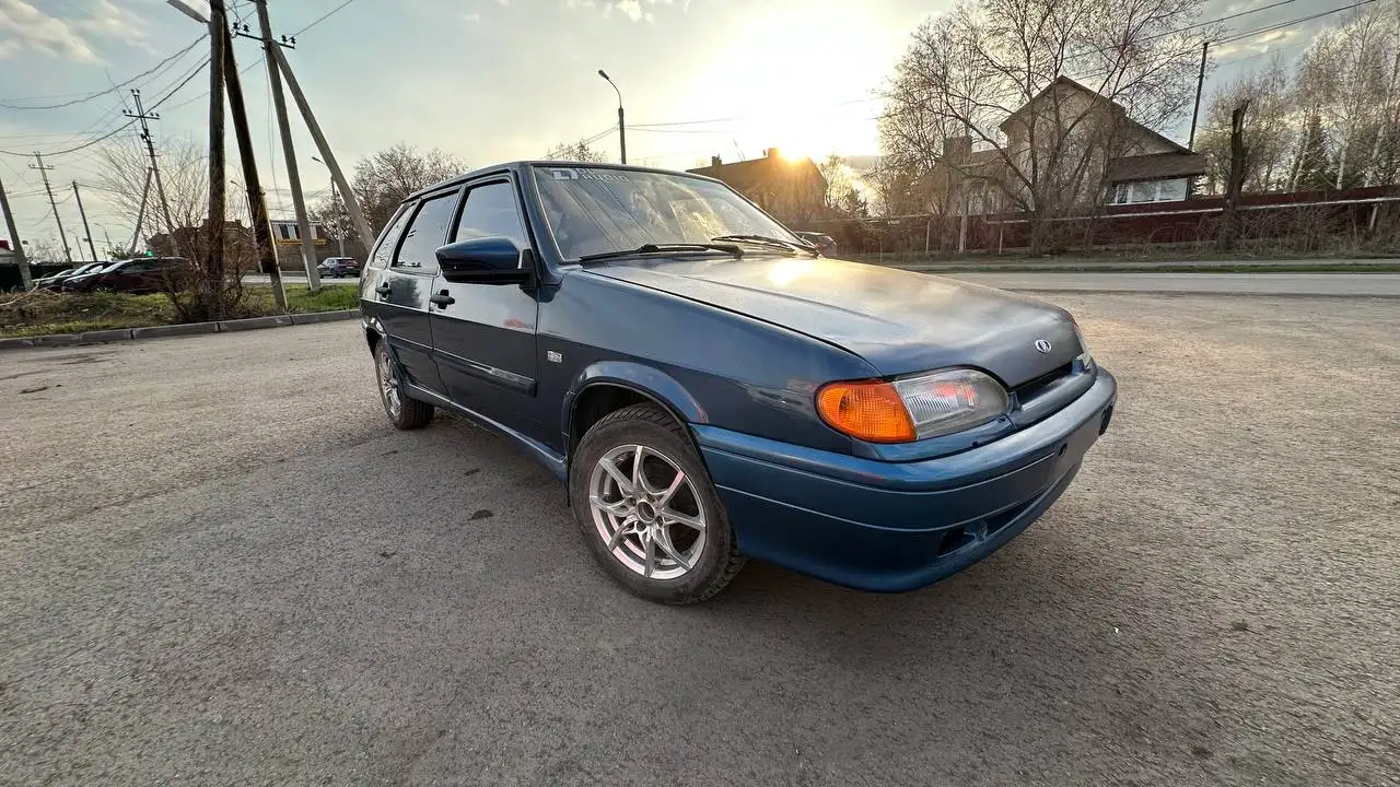 Продажа двух автомобилей Lada Priora и Lada 2114 - Легковые автомобили (Авто) в Магнитогорск