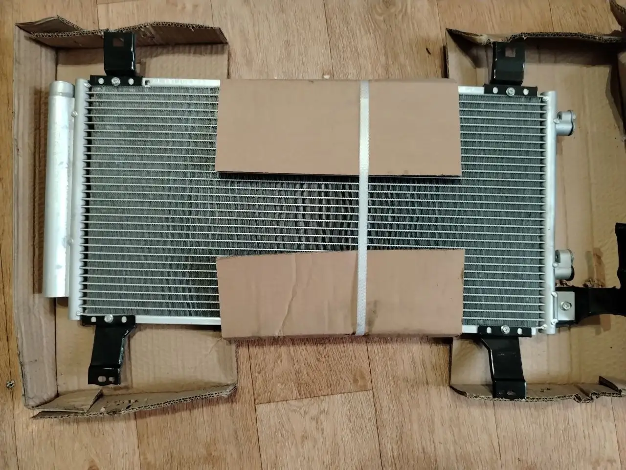 Радиатор кондиционера и вентилятор охлаждения на Мазду 6 - Кондиционеры (Авто) в Магнитогорск