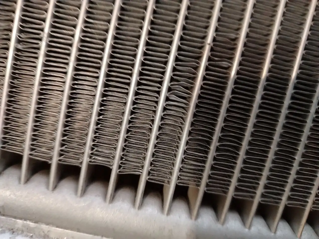 Радиатор кондиционера и вентилятор охлаждения на Мазду 6 - Кондиционеры (Авто) в Магнитогорск