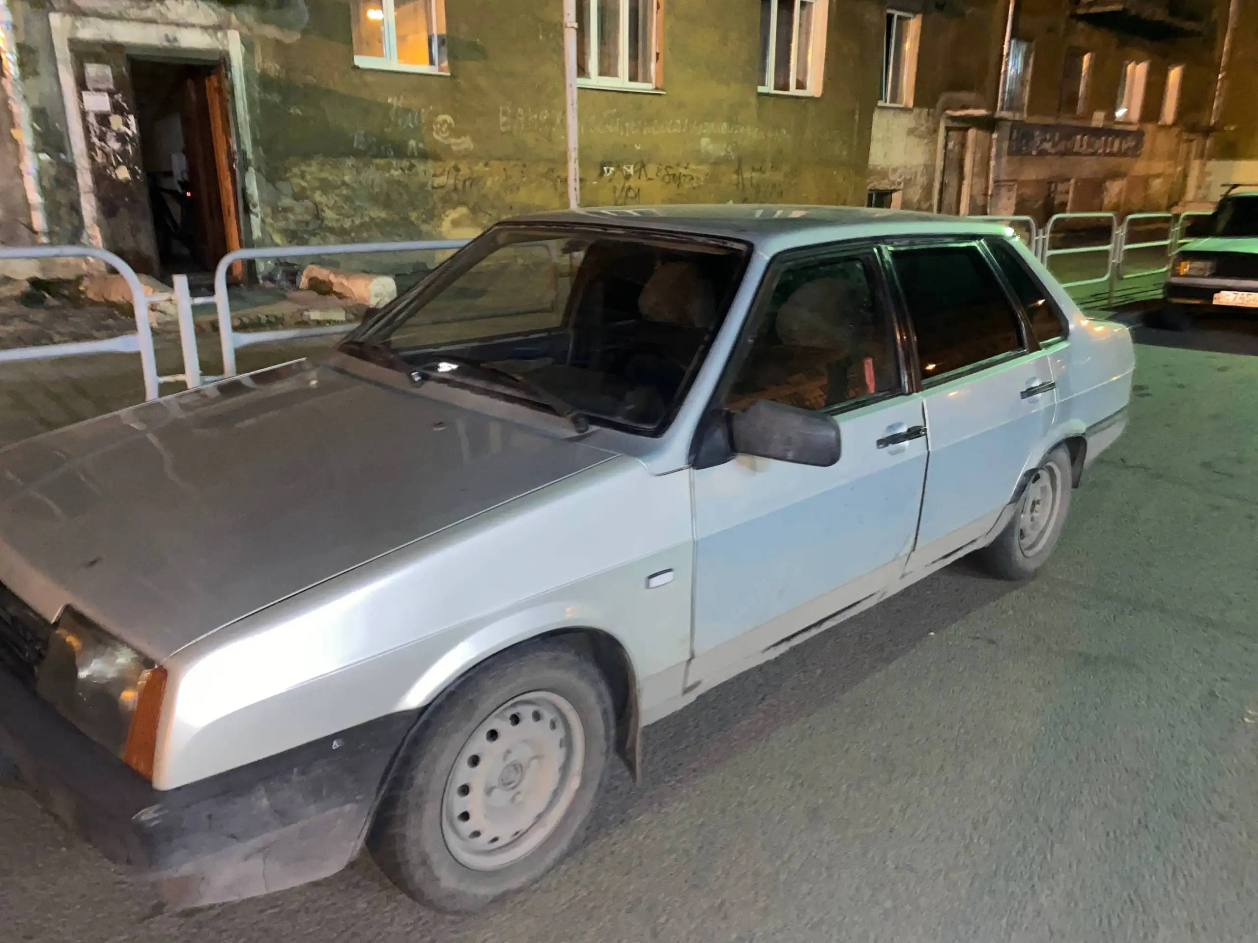 Продам что-то 70к - Авто в Магнитогорск