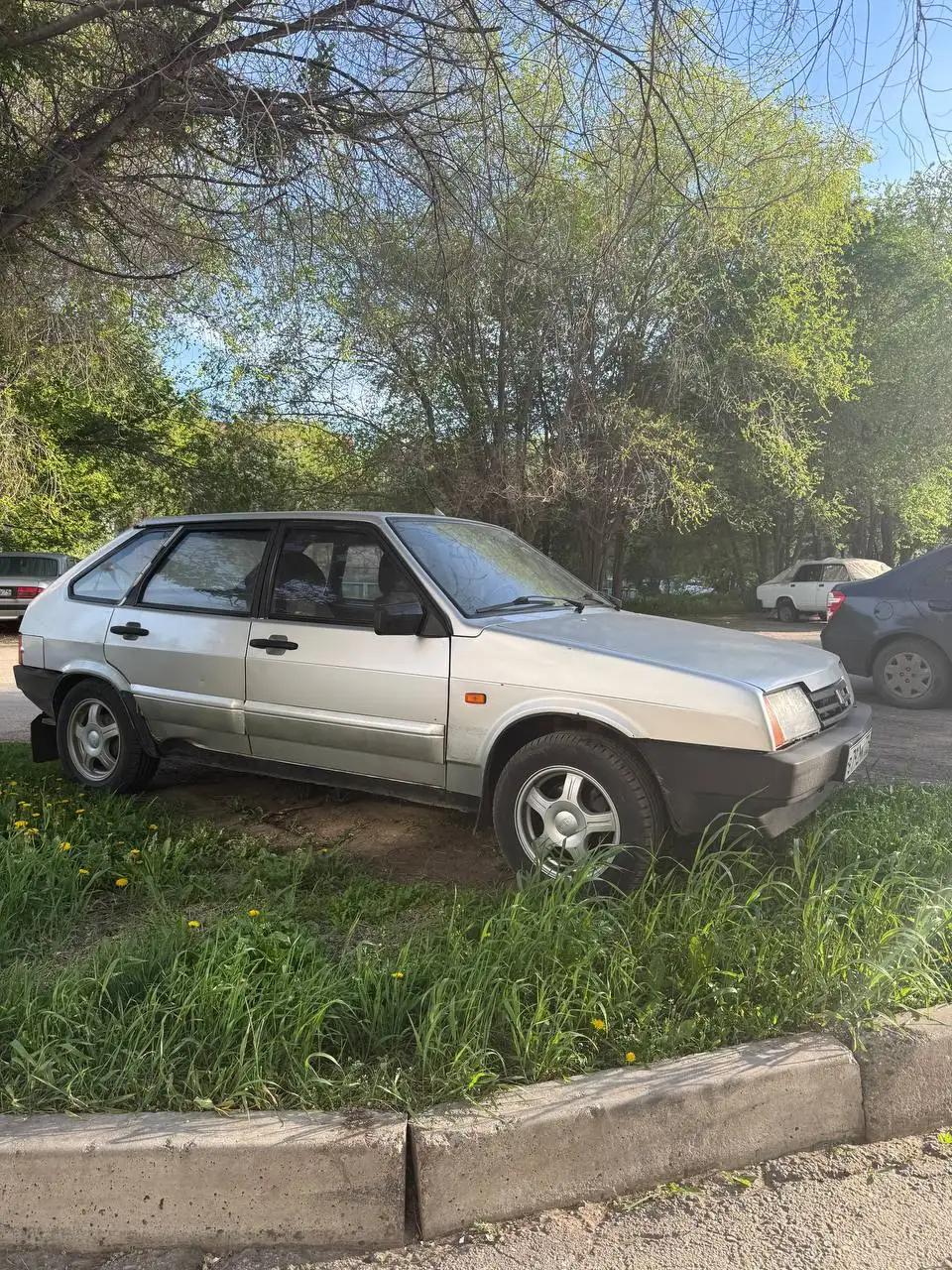 ВАЗ 2109 2002 года - отличный рабочий вариант, торг у капота - Легковые автомобили (Авто) в Магнитогорск