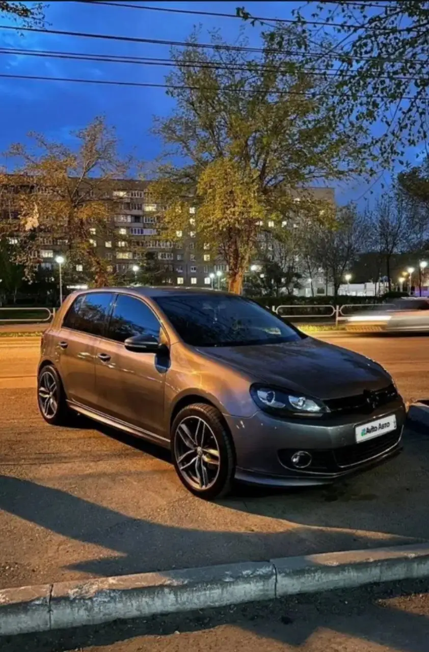 Продажа автомобиля - Авто в Магнитогорск