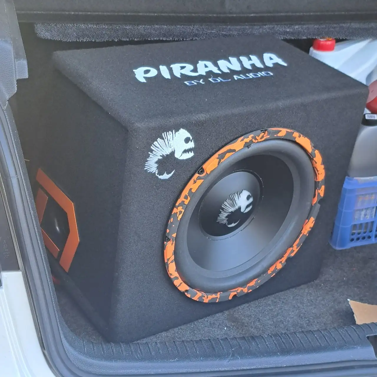 Продам активный сабвуфер Piranha 12A SE - Аудио и видео (Электроника) в Магнитогорск