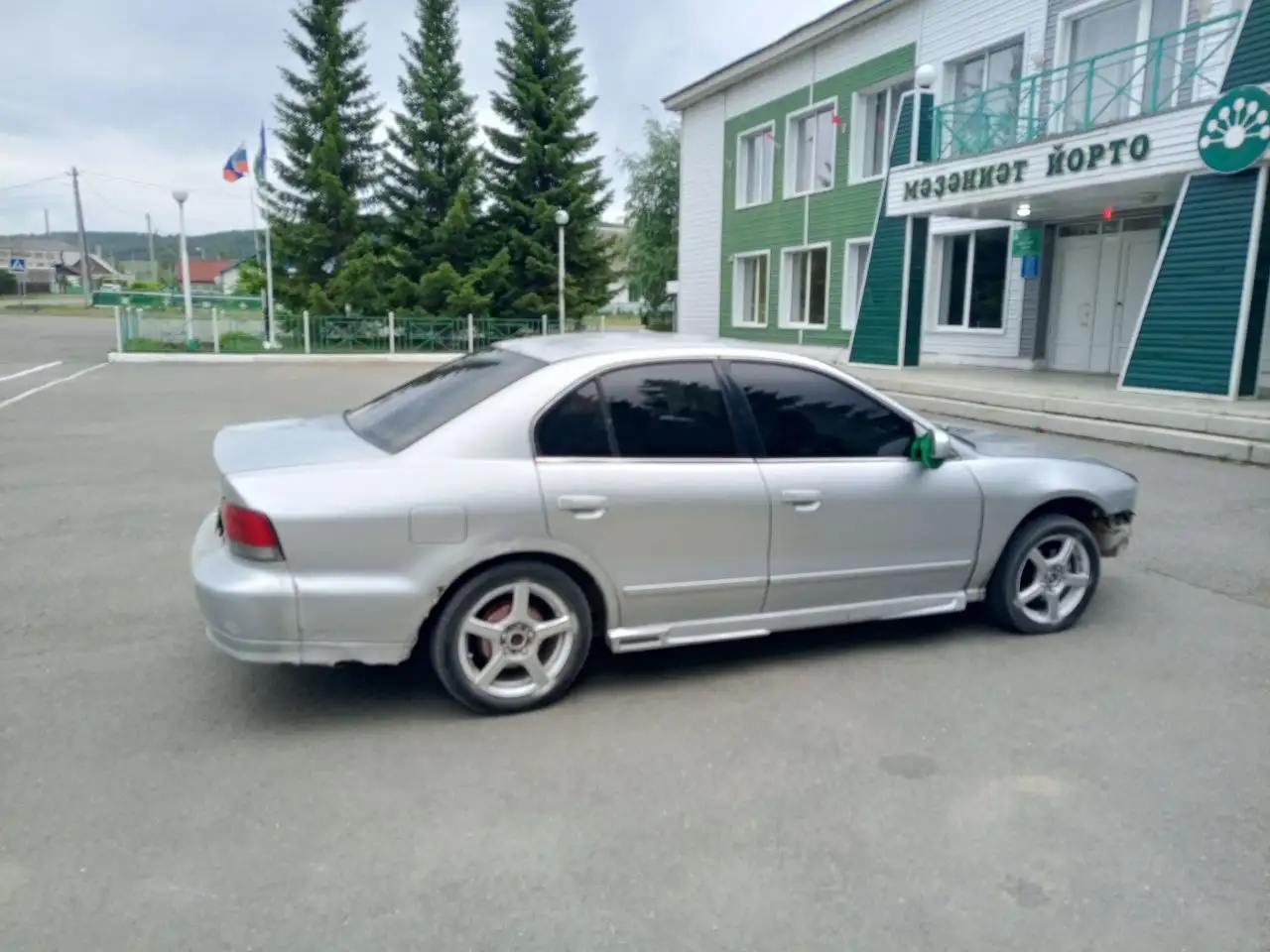 Mitsubishi Galant на ходу, авто - Легковые автомобили (Авто) в Неизвестно