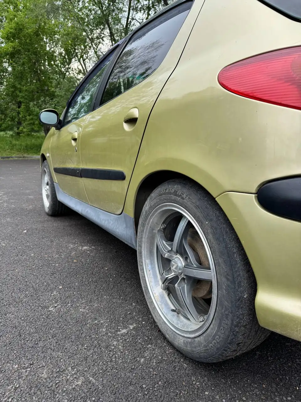 Peugeot 206 2003 1.4 AT на ходу - Легковые автомобили (Авто) в Магнитогорск