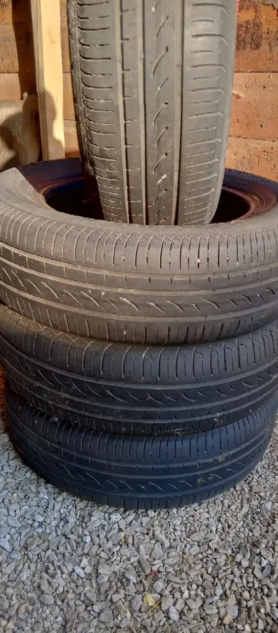 Продам или обменяю резину 185/65 R15 - Шины и диски (Авто) в Магнитогорск