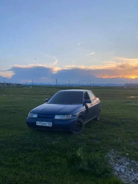Автомобиль 2002 года, КПП и двигатель в порядке, документы есть - Электроника для авто в Магнитогорск