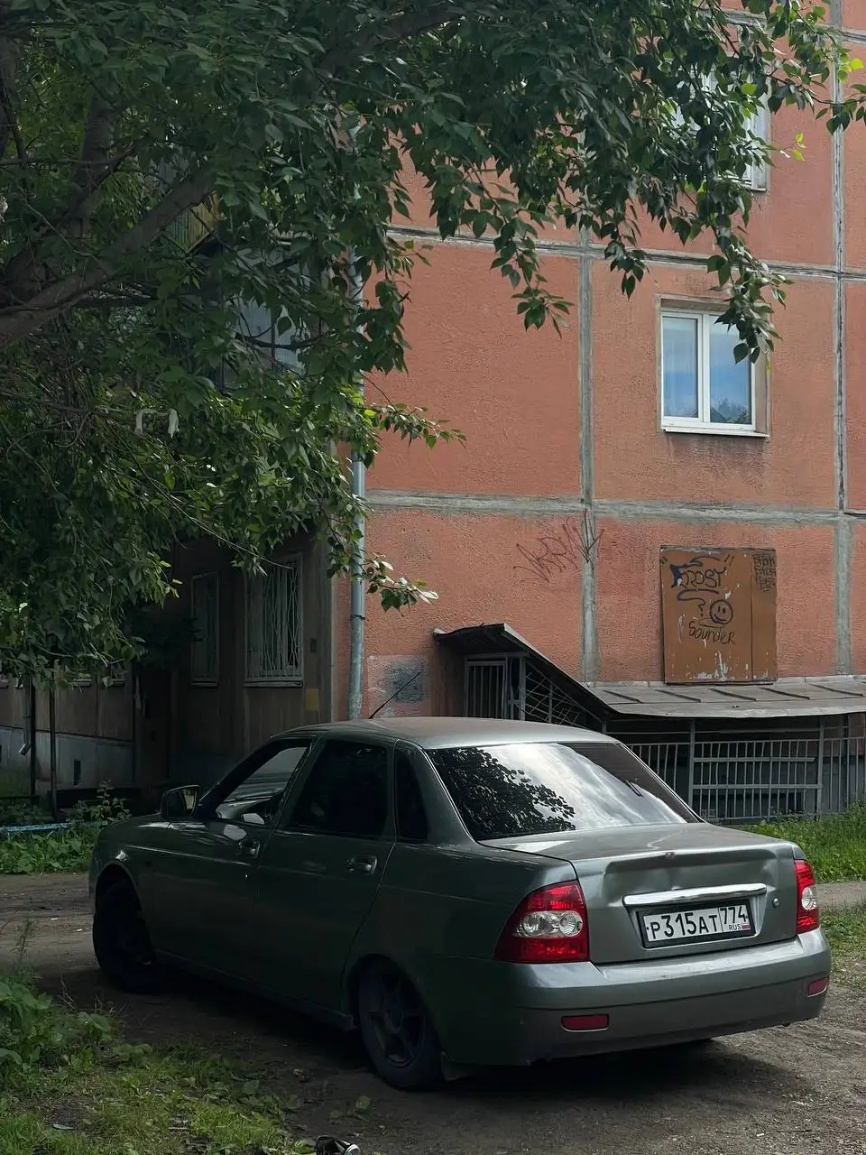 Lada Priora 2012 - Легковые автомобили (Авто) в Магнитогорск