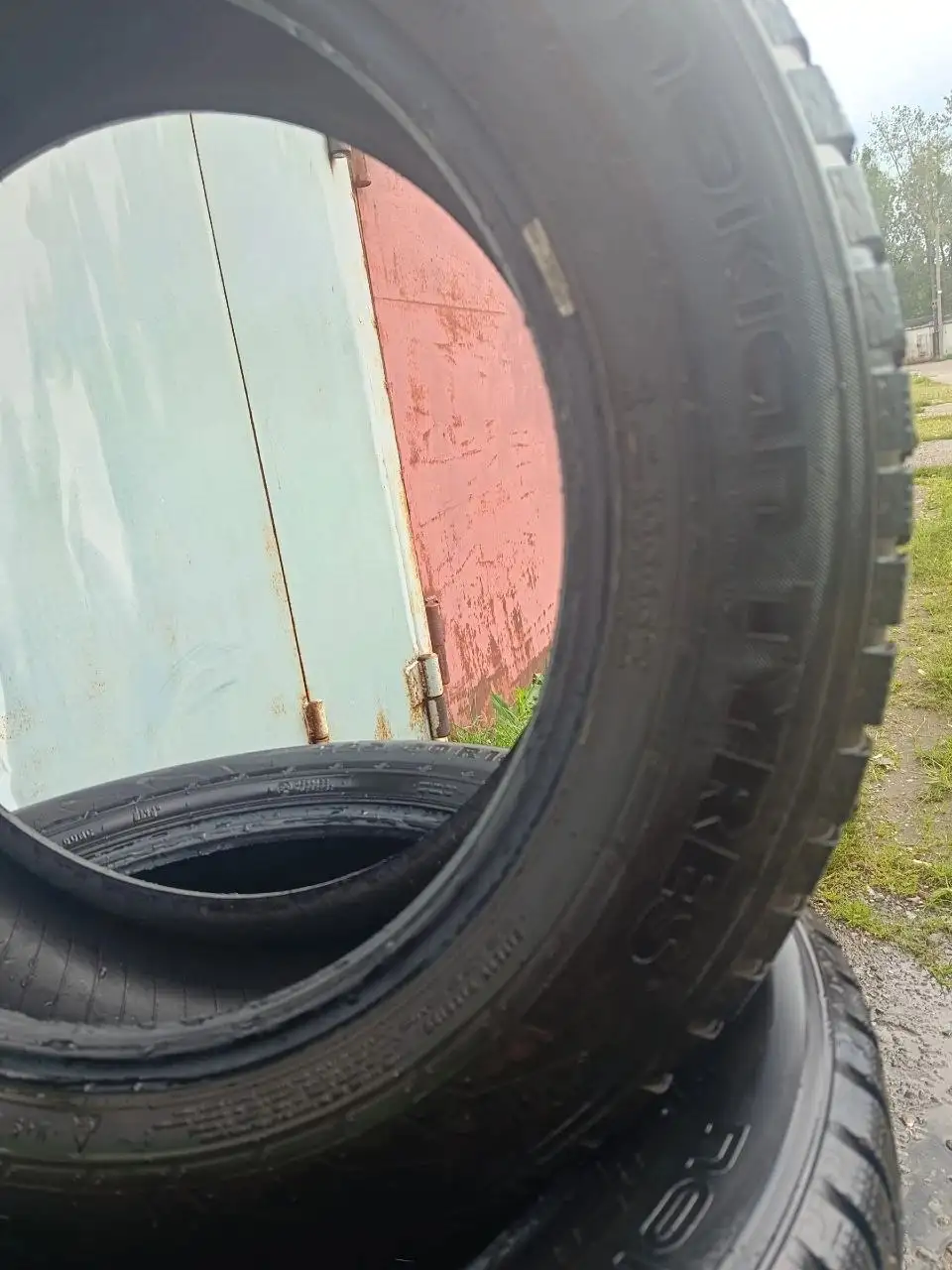 Шина зимняя R18 225/60 - Шины (Авто) в Магнитогорск