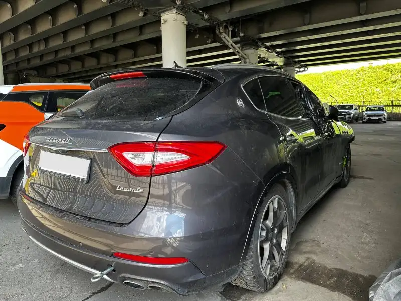 Maserati Levante 2017 - Авто в Москва