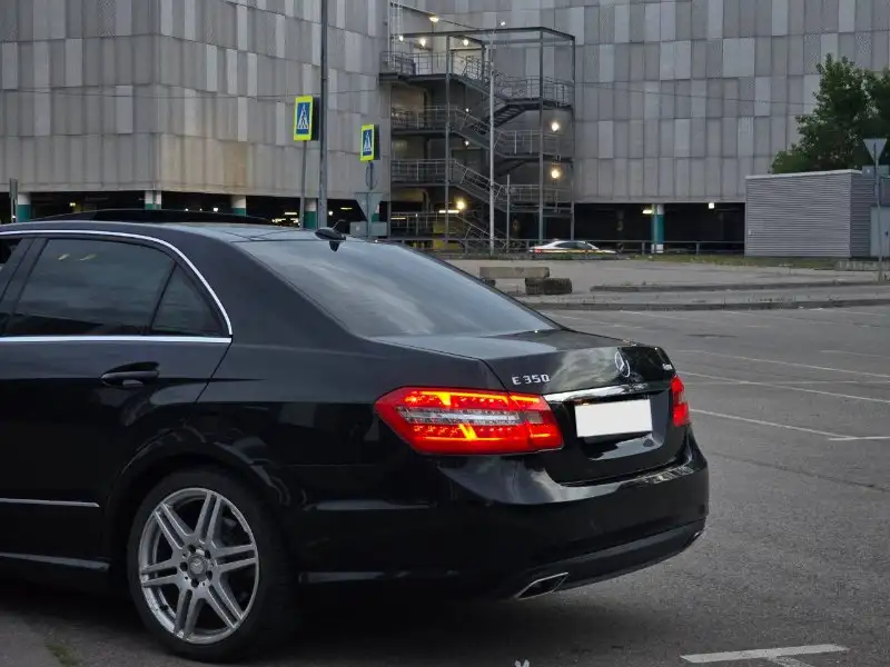 Mercedes-Benz E-Класс (W212) 2011 - Легковые автомобили (Авто) в Москва