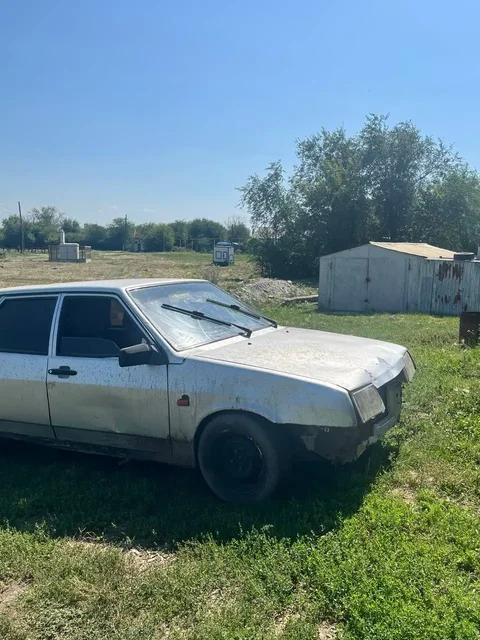 Продам автомобиль в уставшем состоянии - Двигатели и трансмиссии в Магнитогорск