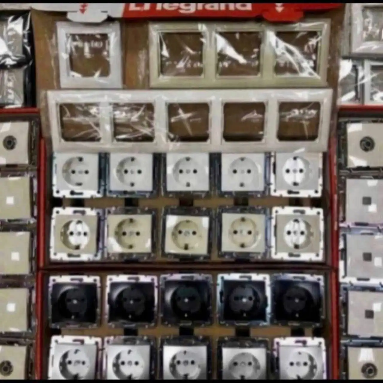 Распродажа встраиваемой электрики Legrand и Schneider Electric