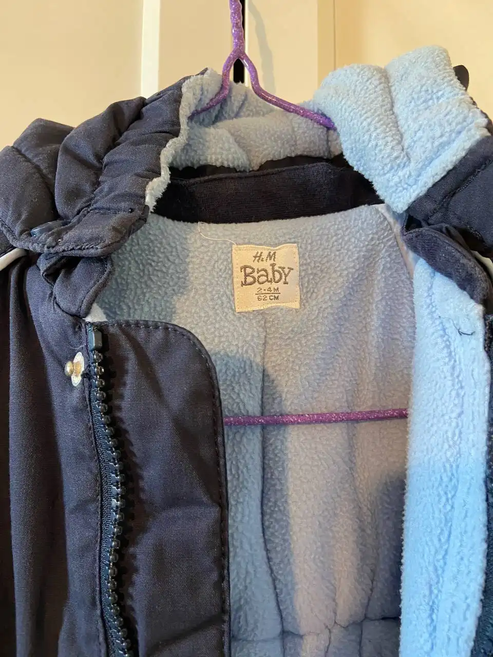 Продам детскую одежду в очень хорошем состоянии