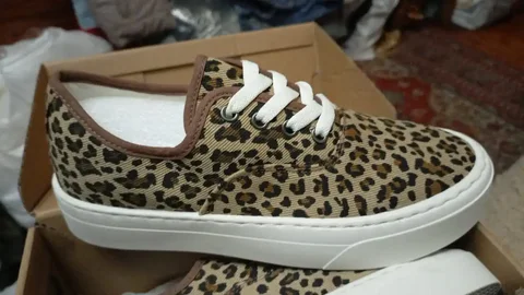 Новые кеды размер 40 - Одежда в Краснодар