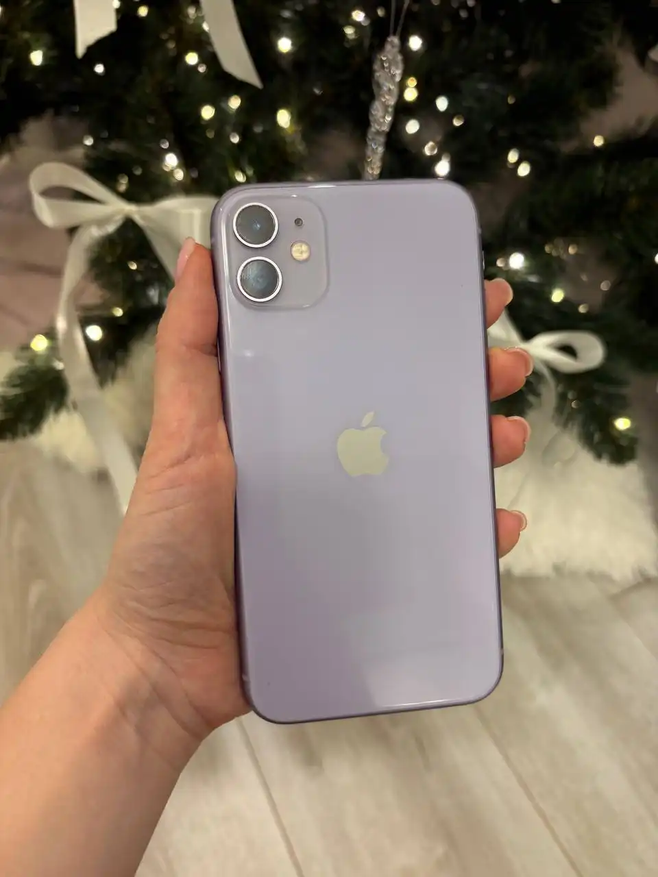 Продам iPhone 11 128 ГБ
