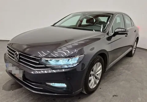 Продажа Volkswagen Passat 2022 года - Авто в Краснодар