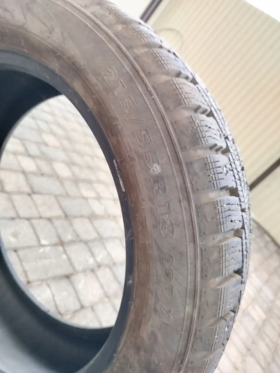 Зимняя резина 215/55 R18