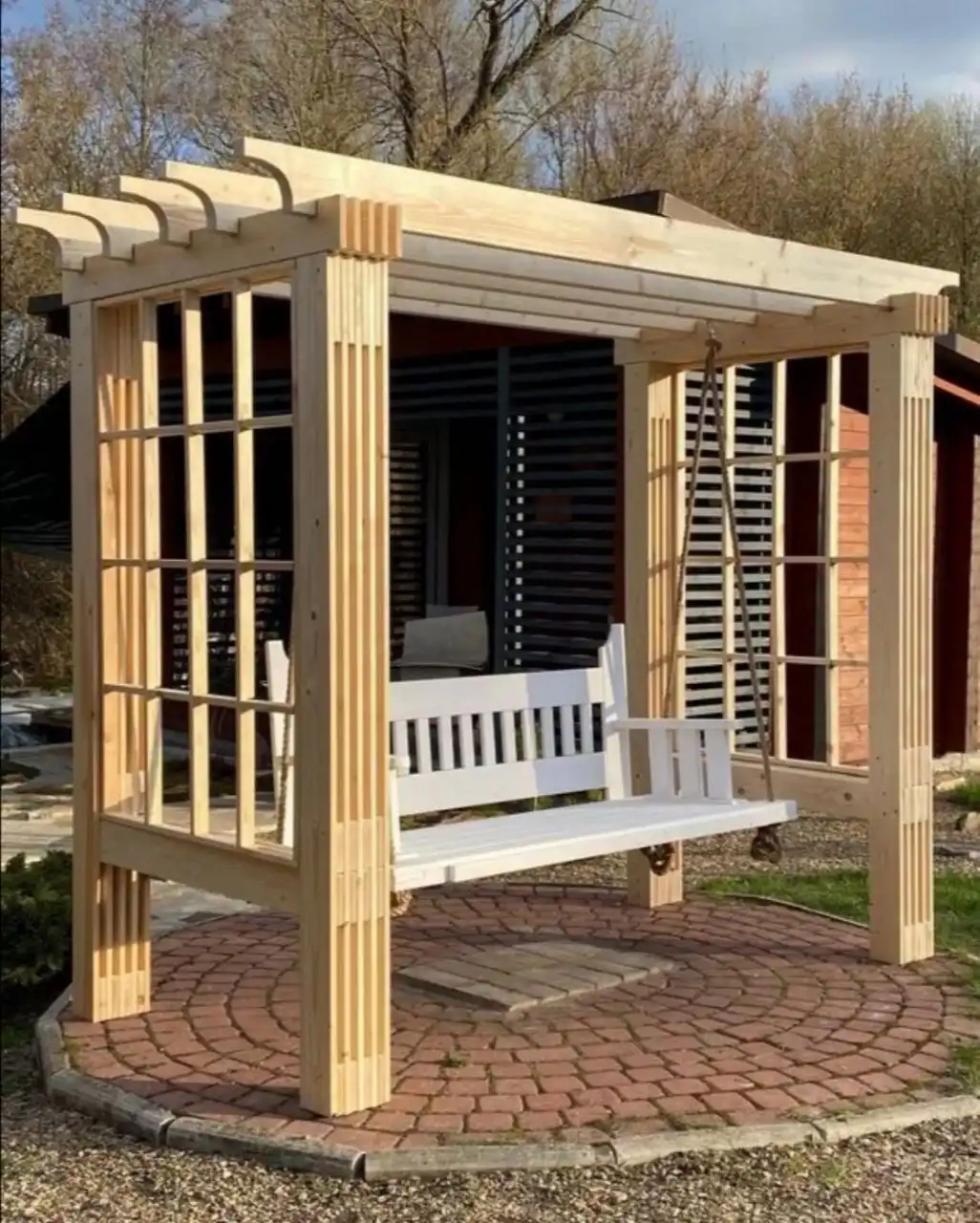 Изготовление изделий из клееного или массива бруса, сосны или лиственницы