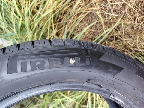 Комплект зимних покрышек Pirelli Ice Zero FR 225/55/18 - Авто в Краснодар