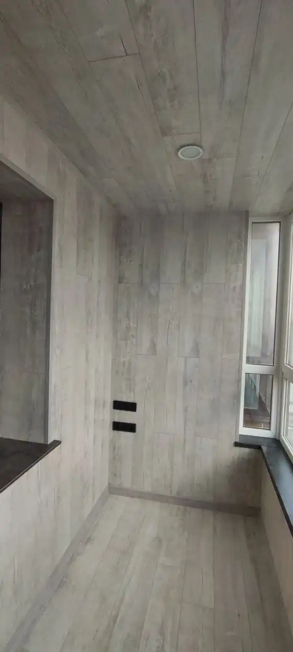 Остекление, утепление и отделка балконов и лоджий