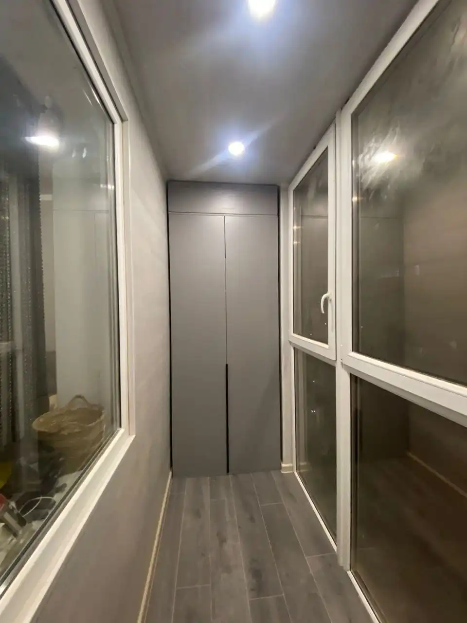 Остекление, утепление и отделка балконов и лоджий