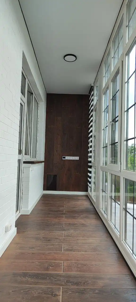 Остекление, утепление и отделка балконов и лоджий