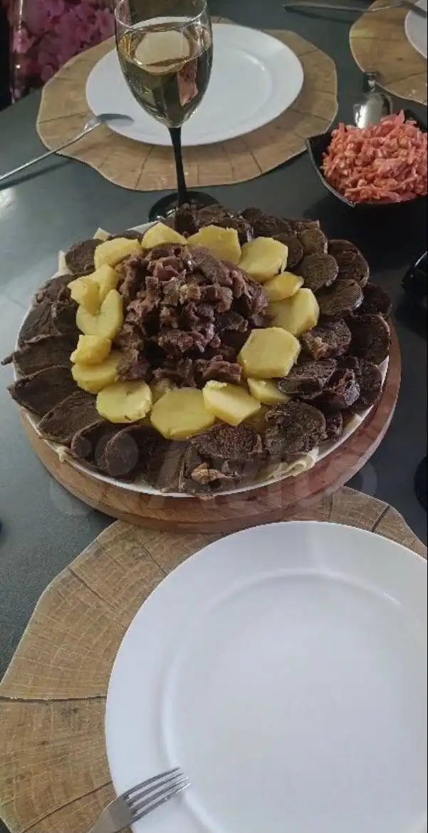 Свежие Казы и конина в Краснодаре