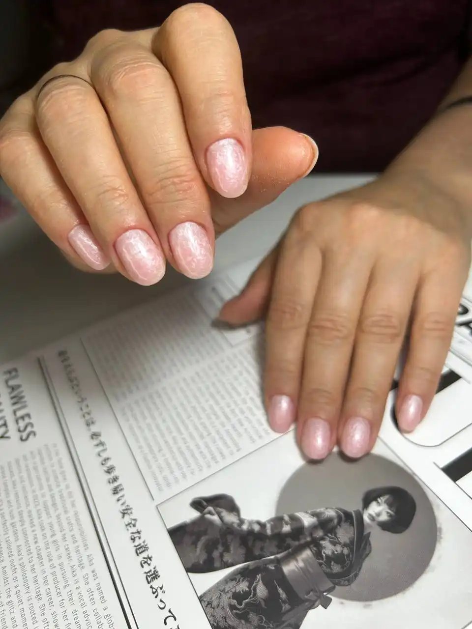 Маникюр и наращивание ногтей перед Новым годом