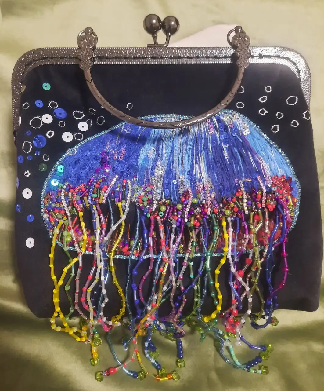 Вышивка медузы на бархате - Вышивка (Хобби и отдых) в Краснодар