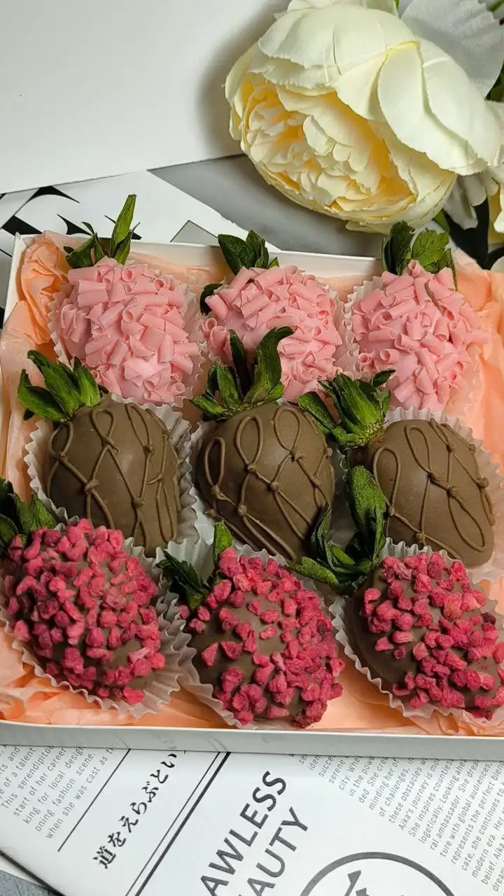 Наборы клубники и бананов в шоколаде с доставкой в Краснодаре