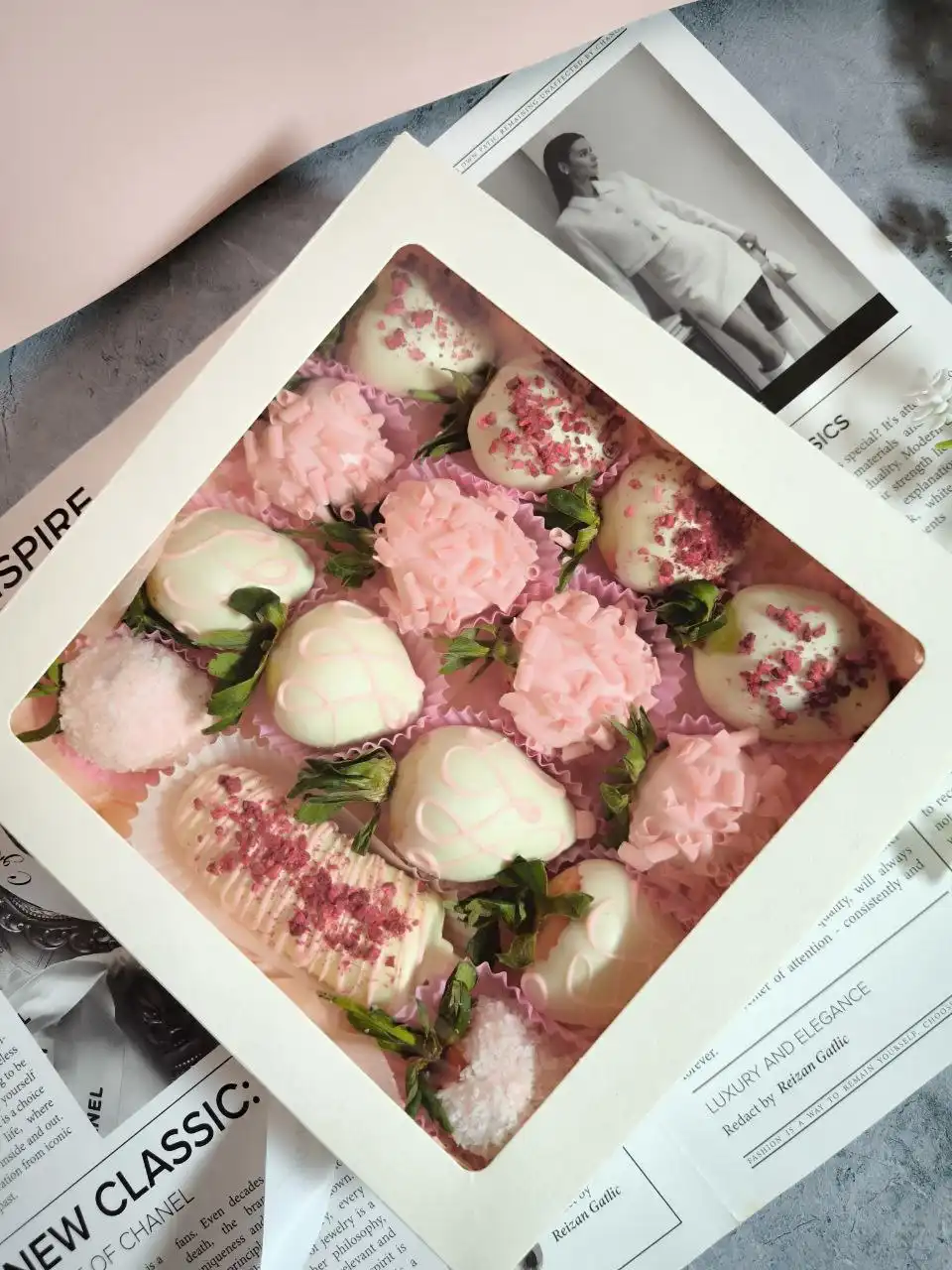 Наборы клубники и бананов в шоколаде с доставкой в Краснодаре