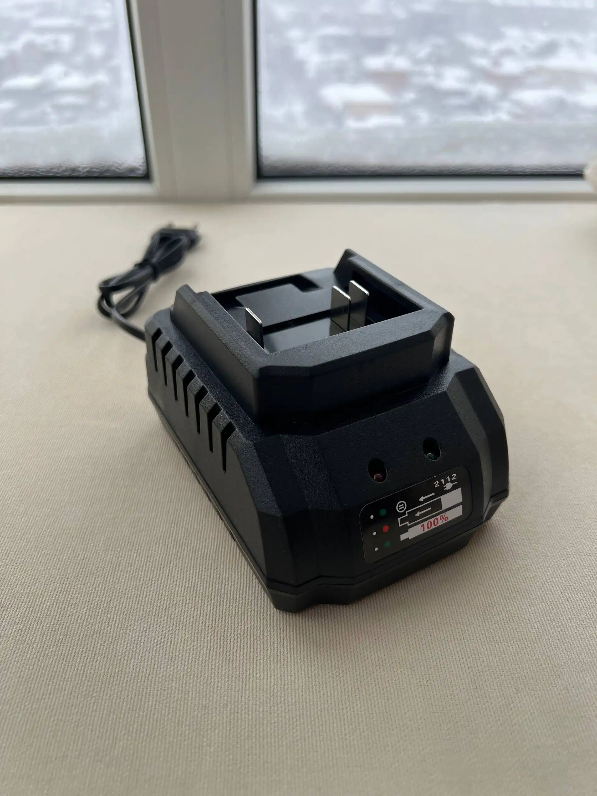 Аккумуляторный перфоратор Makita с комплектом - Электроинструменты (Готовый бизнес и оборудование) в Краснодар