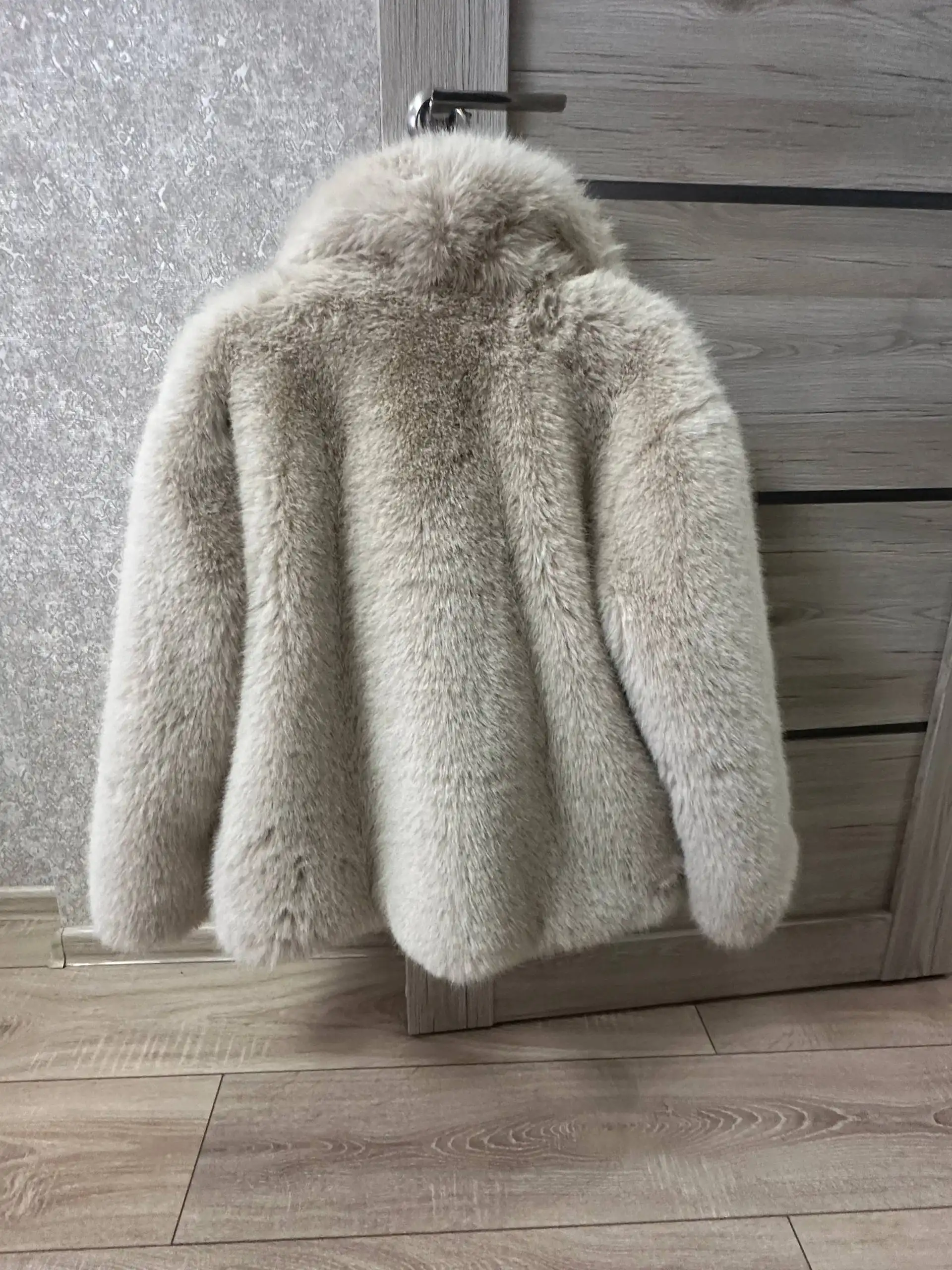 Продам шубу в хорошем состоянии МКР Любимово - Верхняя одежда (Одежда) в Краснодар