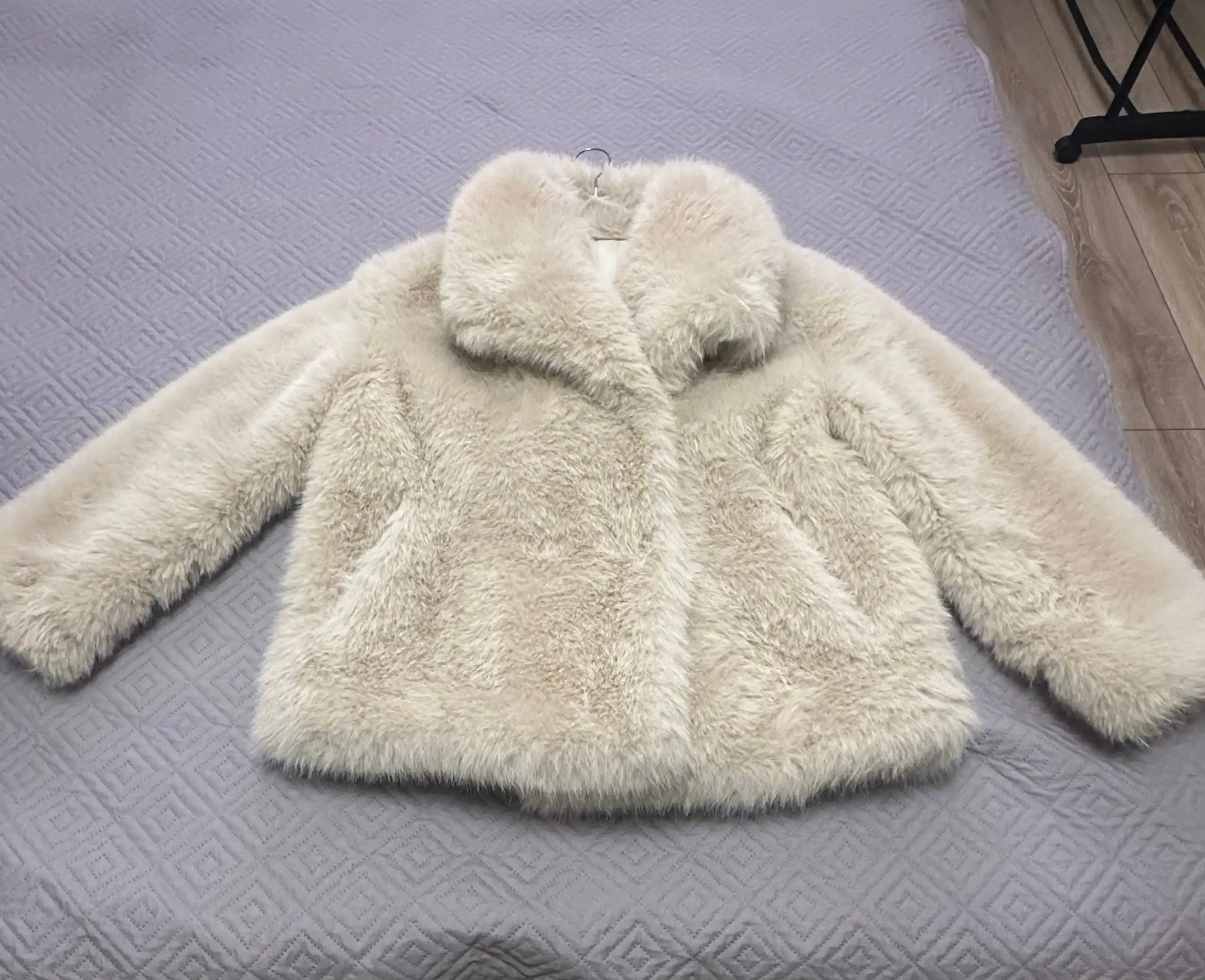 Продам шубу в хорошем состоянии МКР Любимово - Верхняя одежда (Одежда) в Краснодар