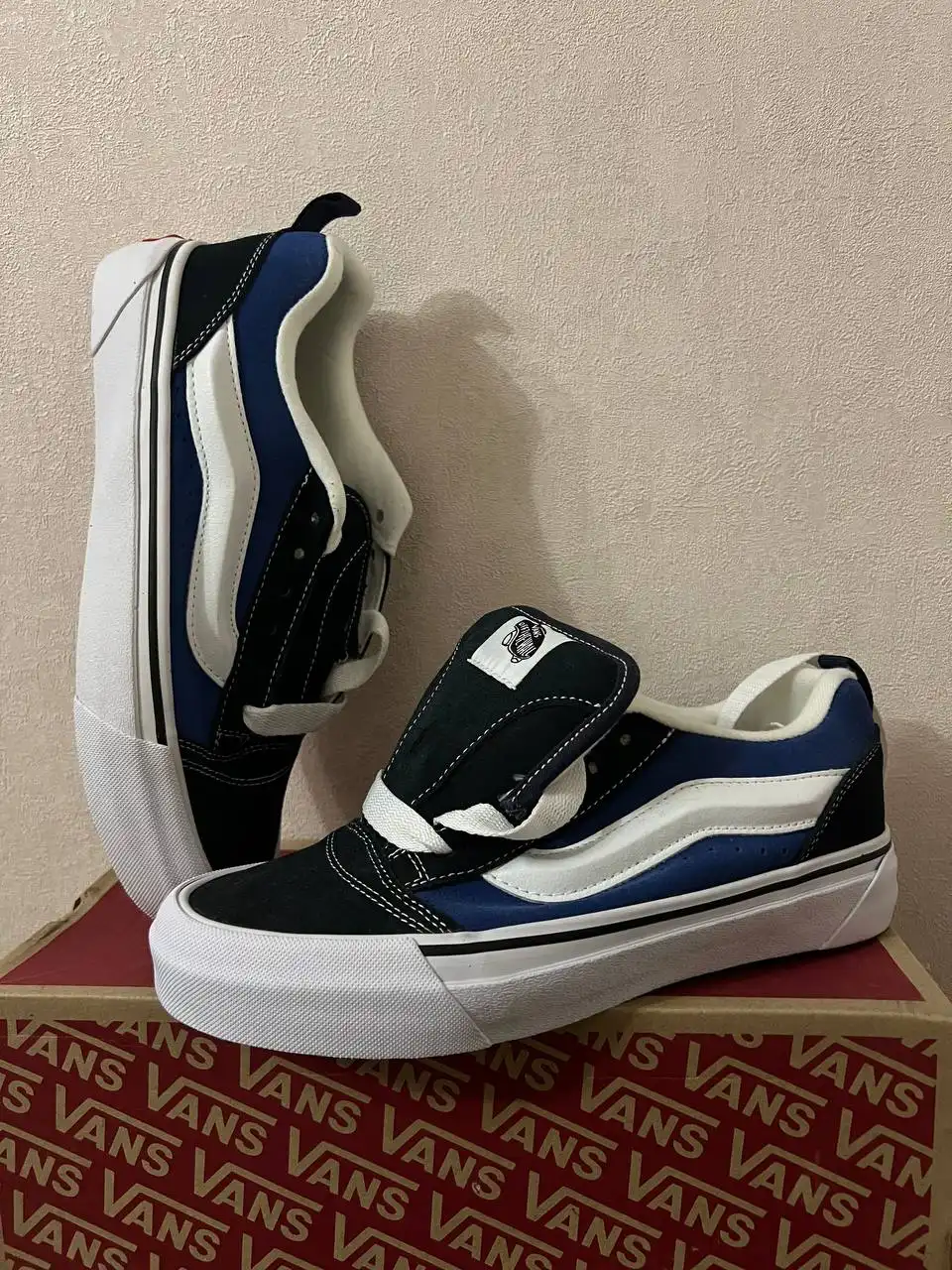 Новые кроссовки VANS размер 40 - Обувь (Одежда) в Краснодар