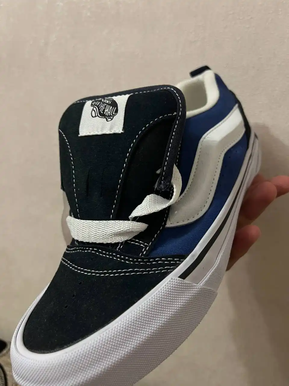 Новые кроссовки VANS размер 40 - Обувь (Одежда) в Краснодар